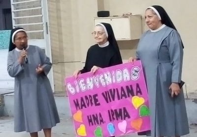 Bienvenida a la nueva Madre Superiora y Hermanas de la Comunidad - Nivel Secundario