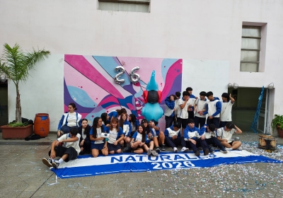 Presentación de buzos - Sexto B